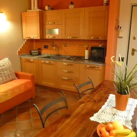 Apartment Casa Orefici, 4 In Front Of Aquarium! Genoa